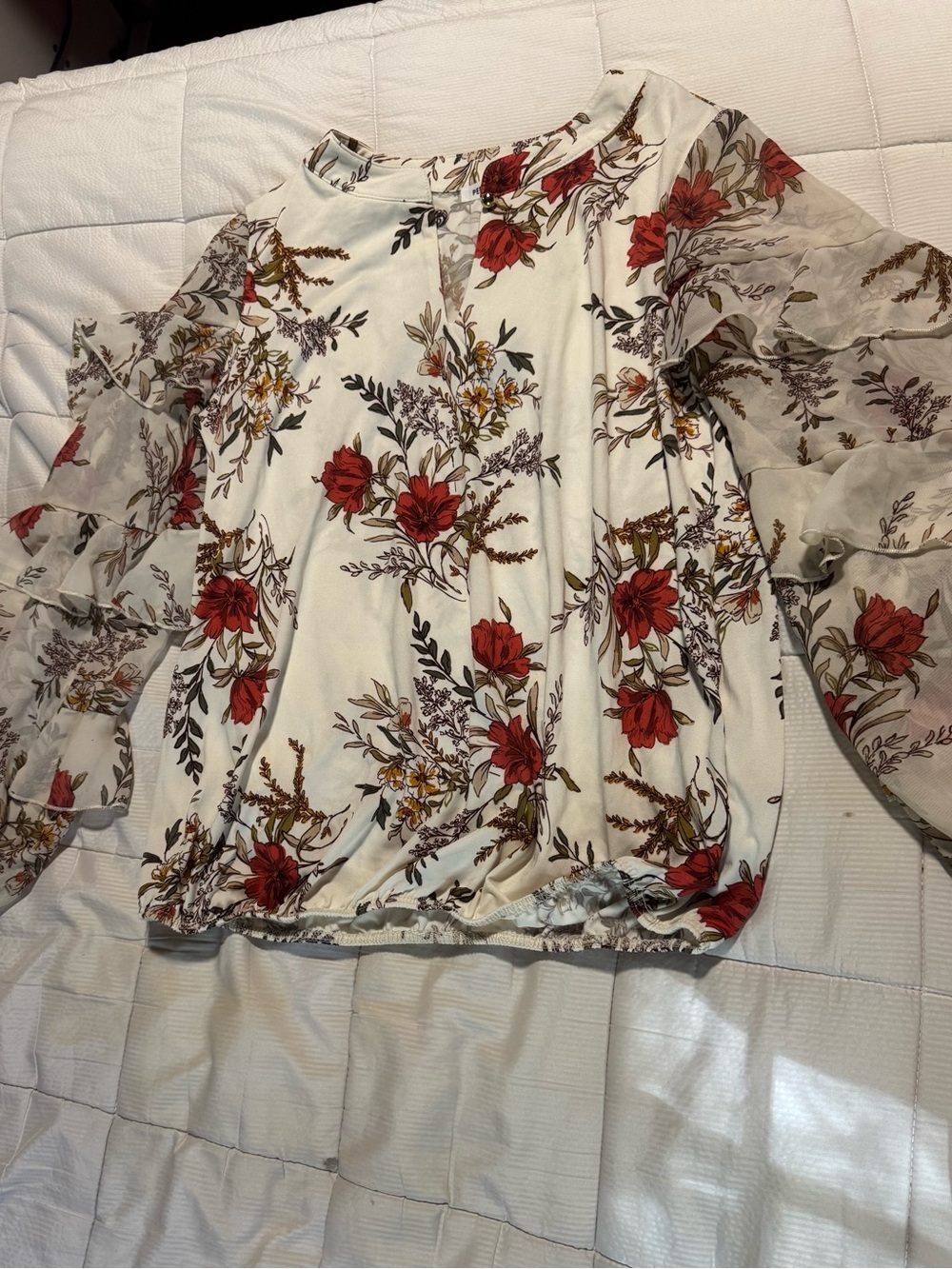 PerSeption Concept Cream Blouse with Red Floral Print